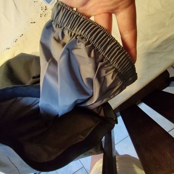 Spyder Women's Black 3M Thinsulate Snow Ski Pants Size XL NWT - Picture 12 of 12